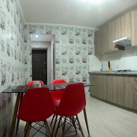 Standard Plus Apartment 波尔塔瓦 外观 照片