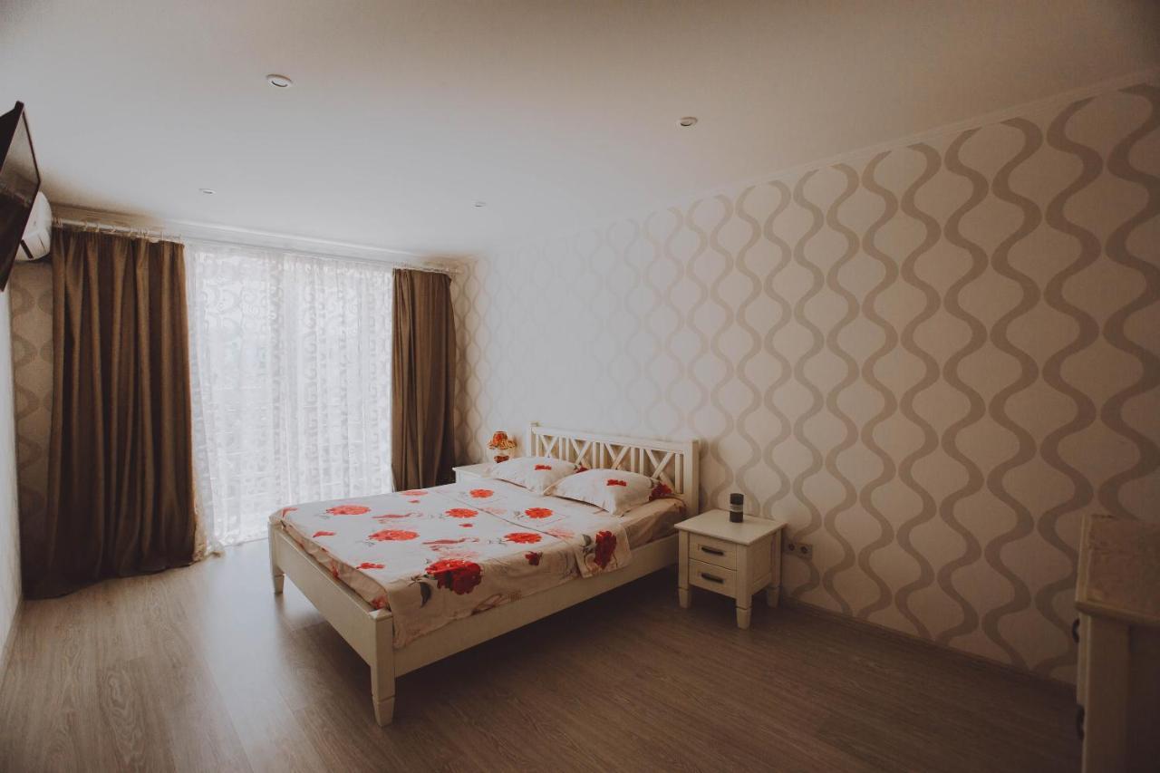 Standard Plus Apartment 波尔塔瓦 外观 照片