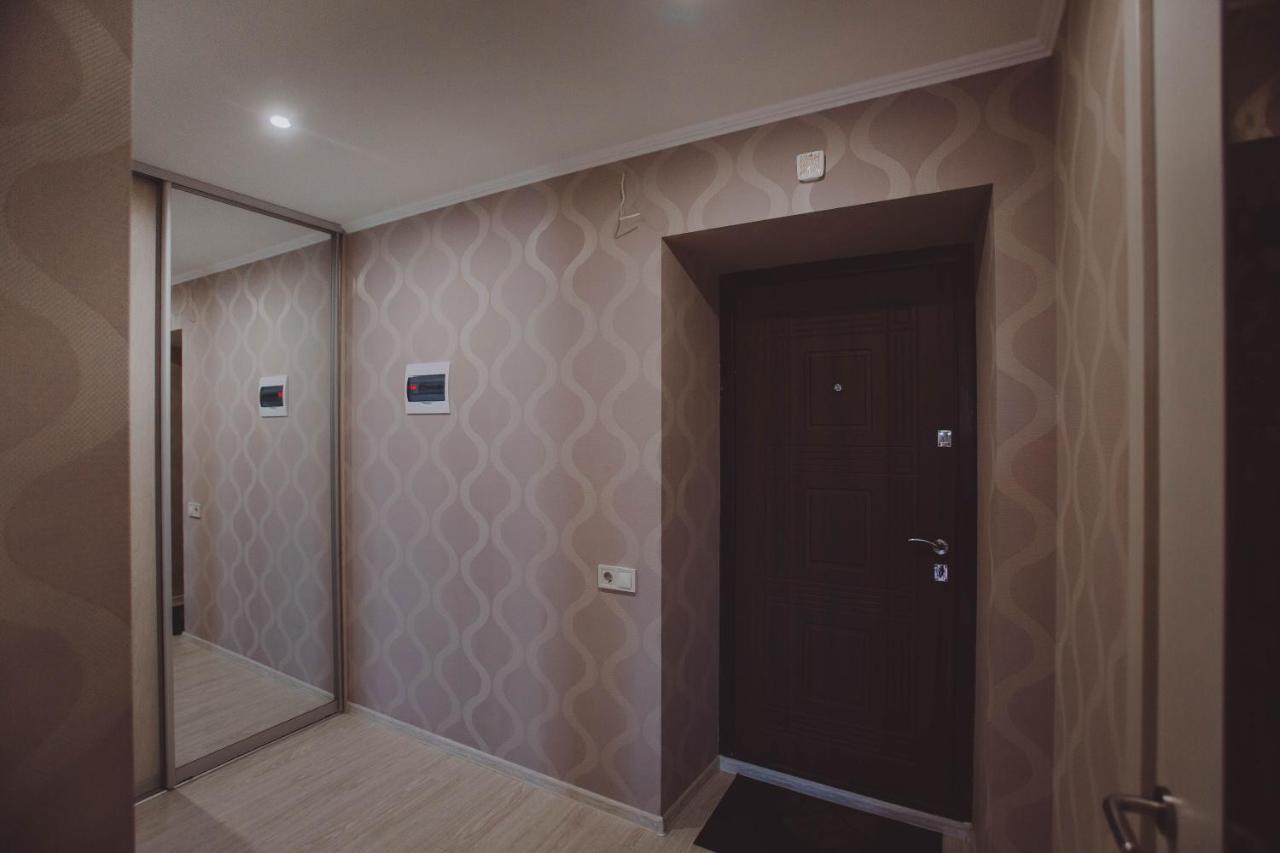 Standard Plus Apartment 波尔塔瓦 外观 照片