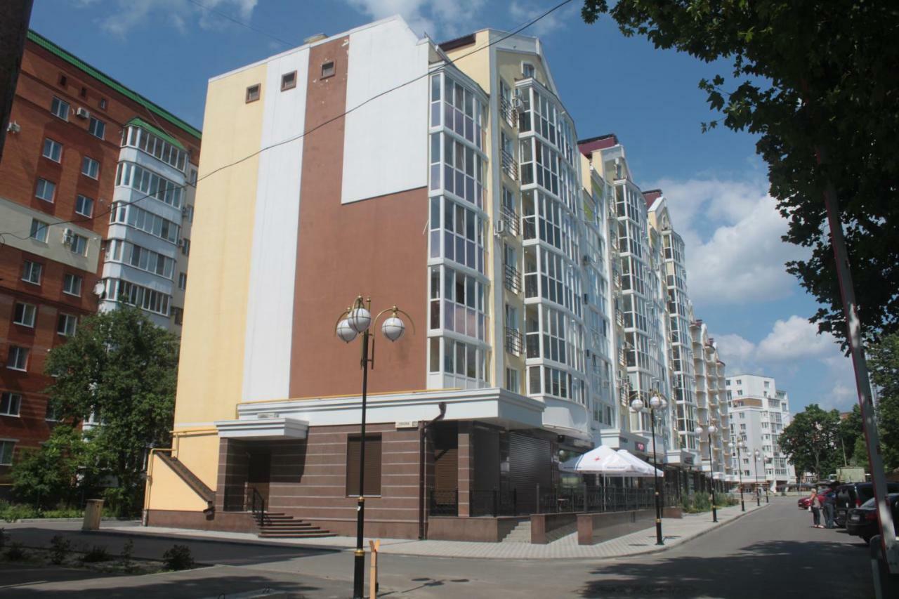 Standard Plus Apartment 波尔塔瓦 外观 照片